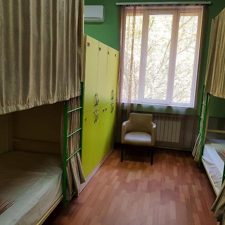 Welcome Friends Hostel Erivan Exterior foto