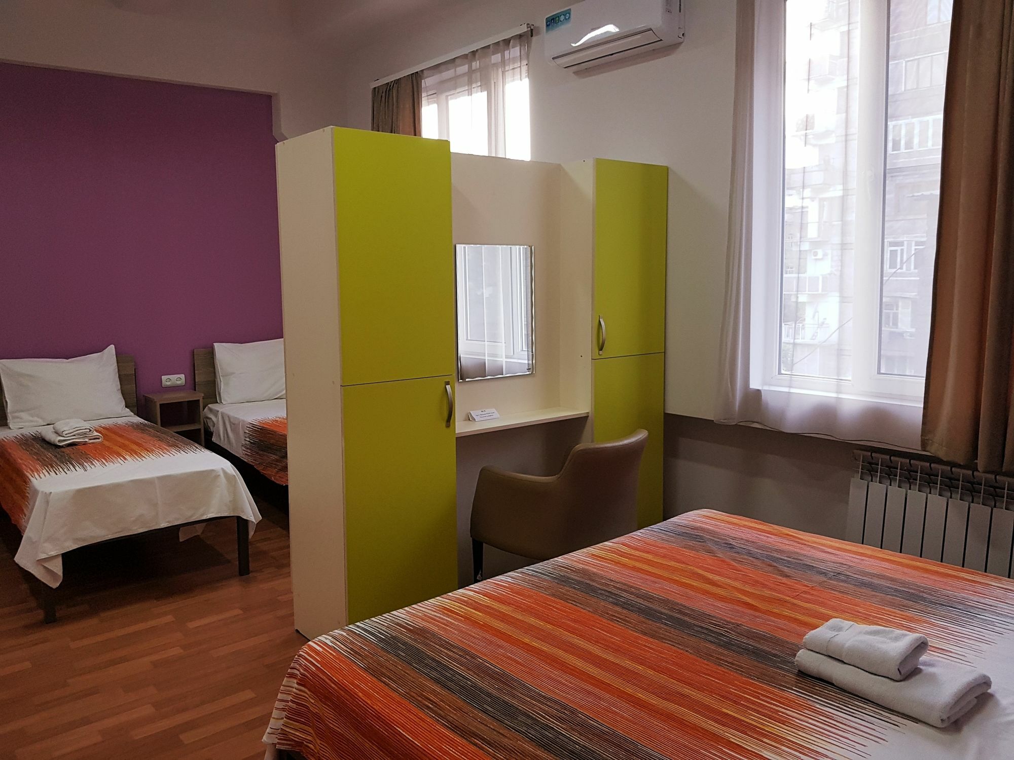 Welcome Friends Hostel Erivan Exterior foto